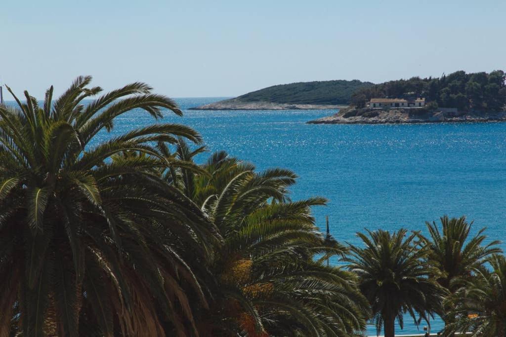 Villa Boutique Old Town House Karkovich Hvar Town Exterior foto