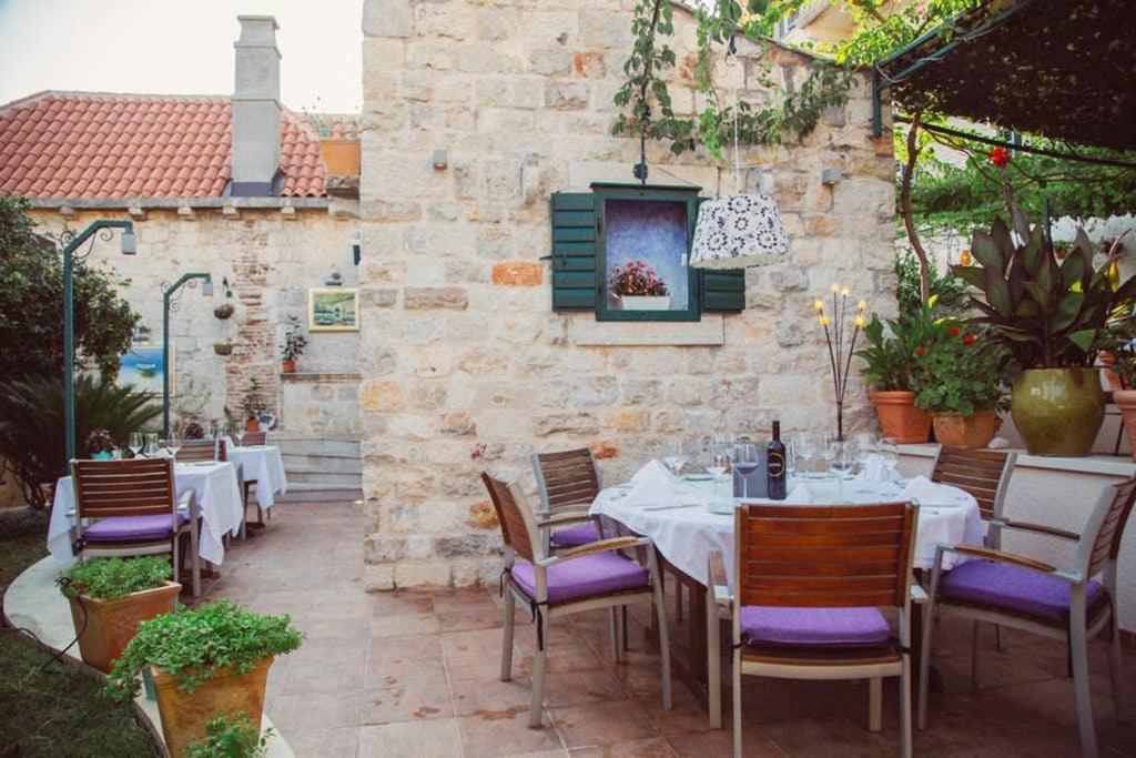 Villa Boutique Old Town House Karkovich Hvar Town Exterior foto