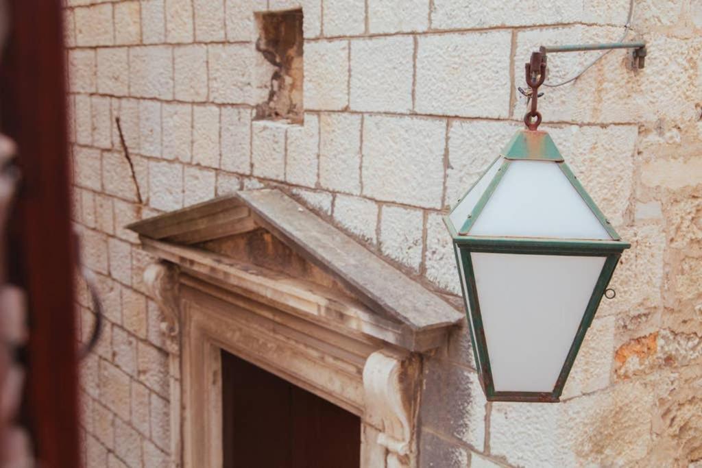 Villa Boutique Old Town House Karkovich Hvar Town Exterior foto